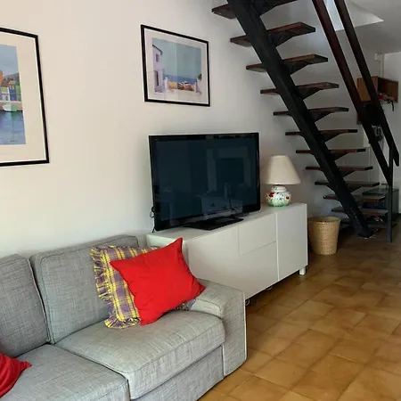 Casa 748 Caleri
